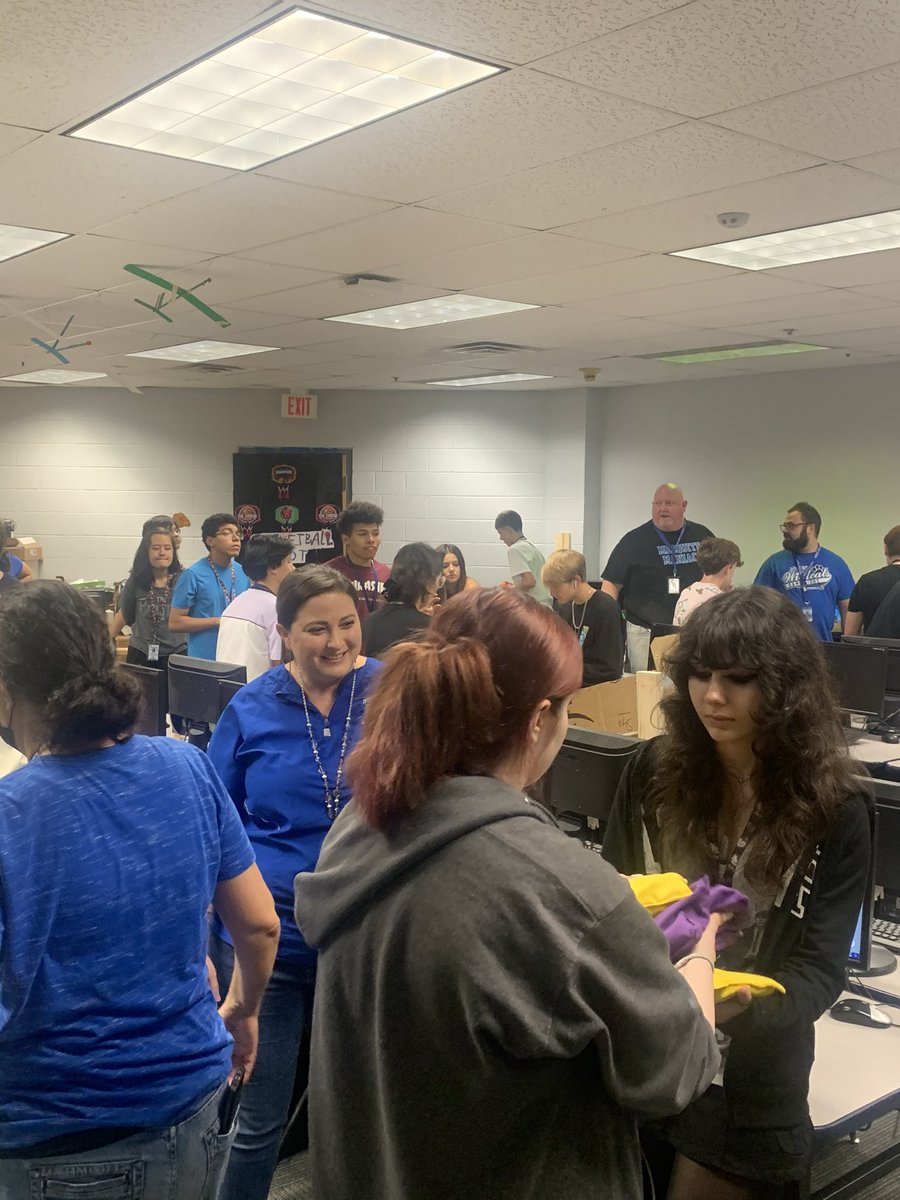 Mr. Blacks classes playing carnival games they designed and built as they worked through the design process! Great work Cats! #weAREmesquite #bePAWSitive <a href="/GPS_District/">The Official Gilbert Public Schools District</a> <a href="/MccordGps/">GPS-MCCORD</a> <a href="/Marcietaylor14/">Marcie Taylor</a>