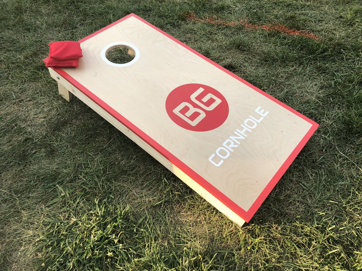 ZSimpsonBG's tweet photo. All set up here at #TopperFest !!! Come see us and enter to win a WKU set of boards!!! https://t.co/eGUkVMYt08