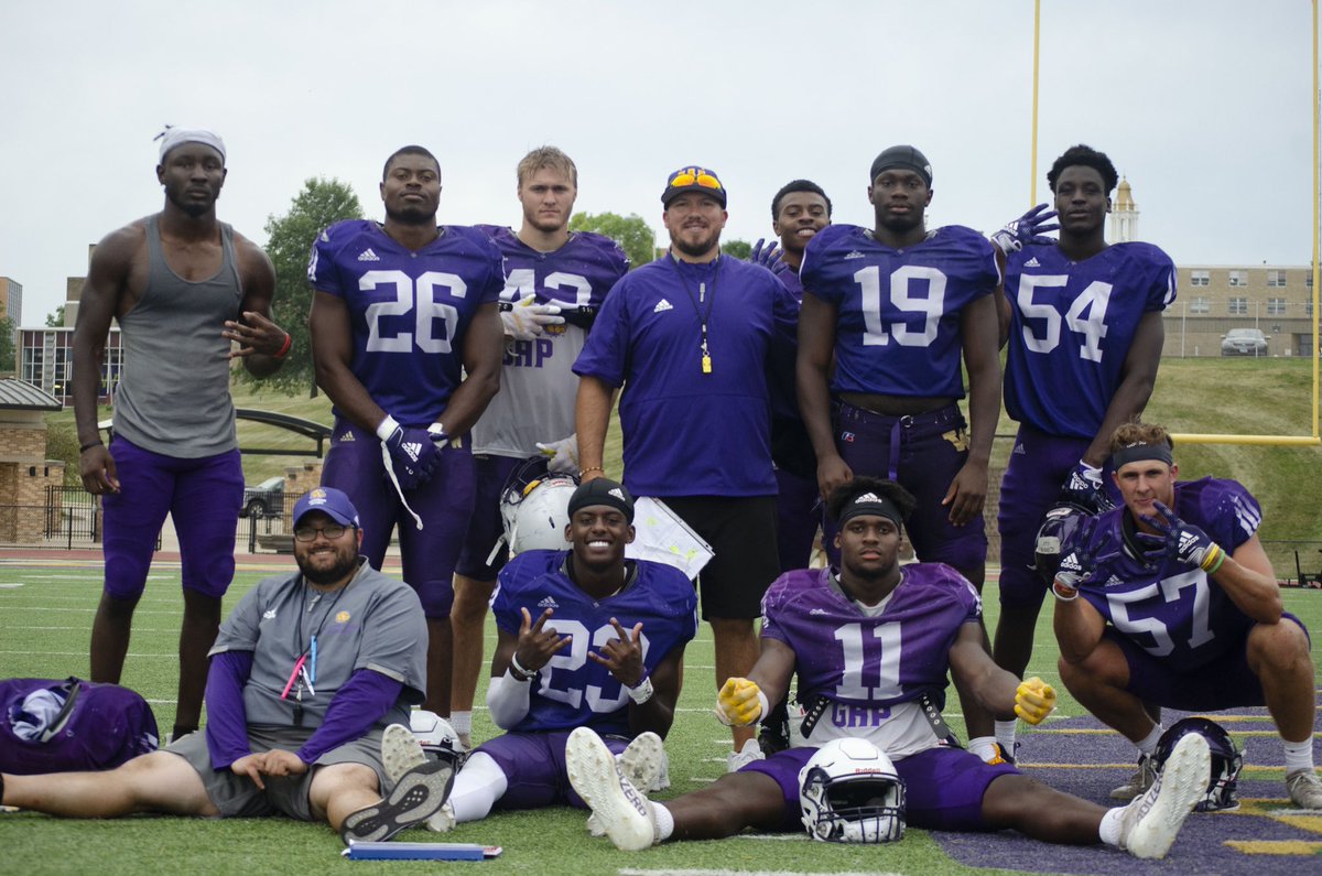 You have to be different to play on the edge. #OutSiders #PTR