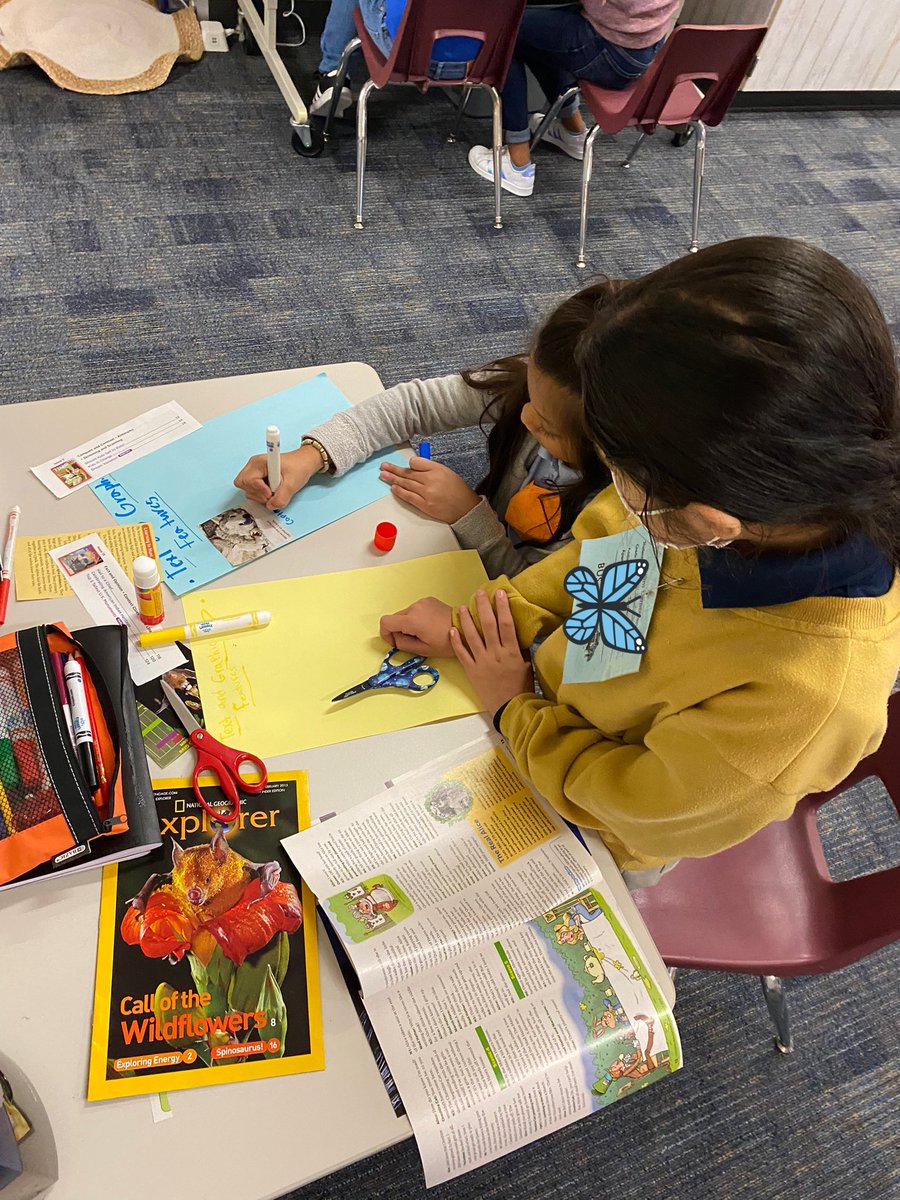 lobravo1's tweet photo. Today we dug a little deeper and looked for text and graphic features in magazines. My students worked with a partner to create an anchor chart after we discussed the purpose of each one. #4thgradeDual @ExplorersCol https://t.co/ldmMuw3ZuI