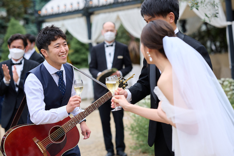 Sweet S Tweet 結婚式bgm 手紙などシーン別9選 Not定番のおしゃれ曲 27歳ライターのリアル花嫁diary 45 Trendsmap