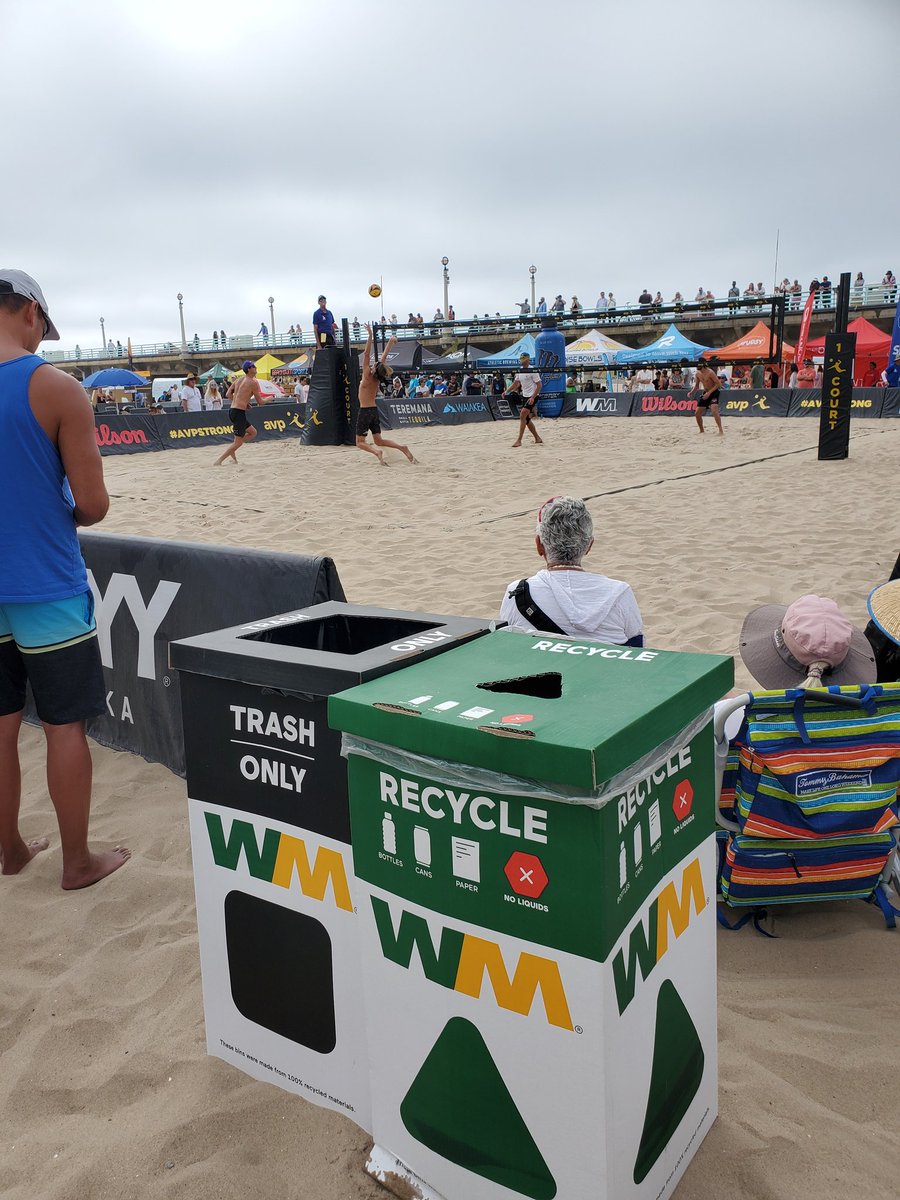 GreeningTheMLB's tweet photo. Love me some well-labeled bins! 

#recycleright #avpstrong #greensports
@WasteManagement @avpbeach @J_Casebeer https://t.co/LoicH3xFij