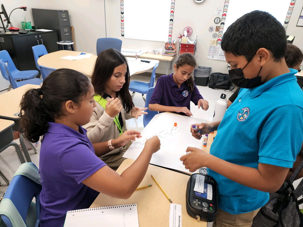 dragonsOCPS's tweet photo. Another magical week at VPE! Our Dragons are learning through innovative and engaging lessons inside and outside the classroom.
ADVENTURE is everywhere!
#vpedragons #vpelevelup #dragonmagic @Southeast_OCPS @OCPSnews @JohannaForFL https://t.co/43ljs8H1ok
