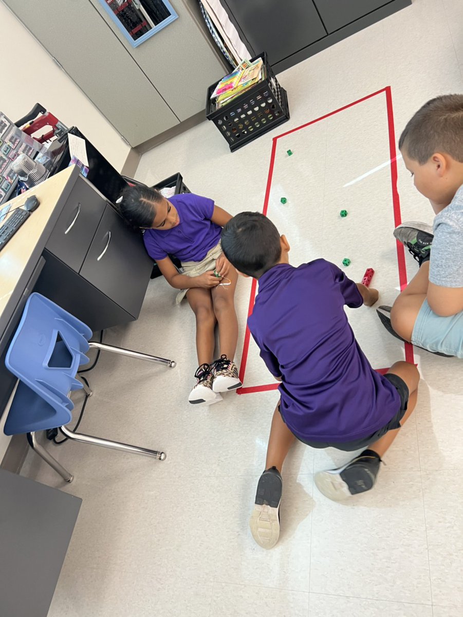 dragonsOCPS's tweet photo. Another magical week at VPE! Our Dragons are learning through innovative and engaging lessons inside and outside the classroom.
ADVENTURE is everywhere!
#vpedragons #vpelevelup #dragonmagic @Southeast_OCPS @OCPSnews @JohannaForFL https://t.co/43ljs8H1ok