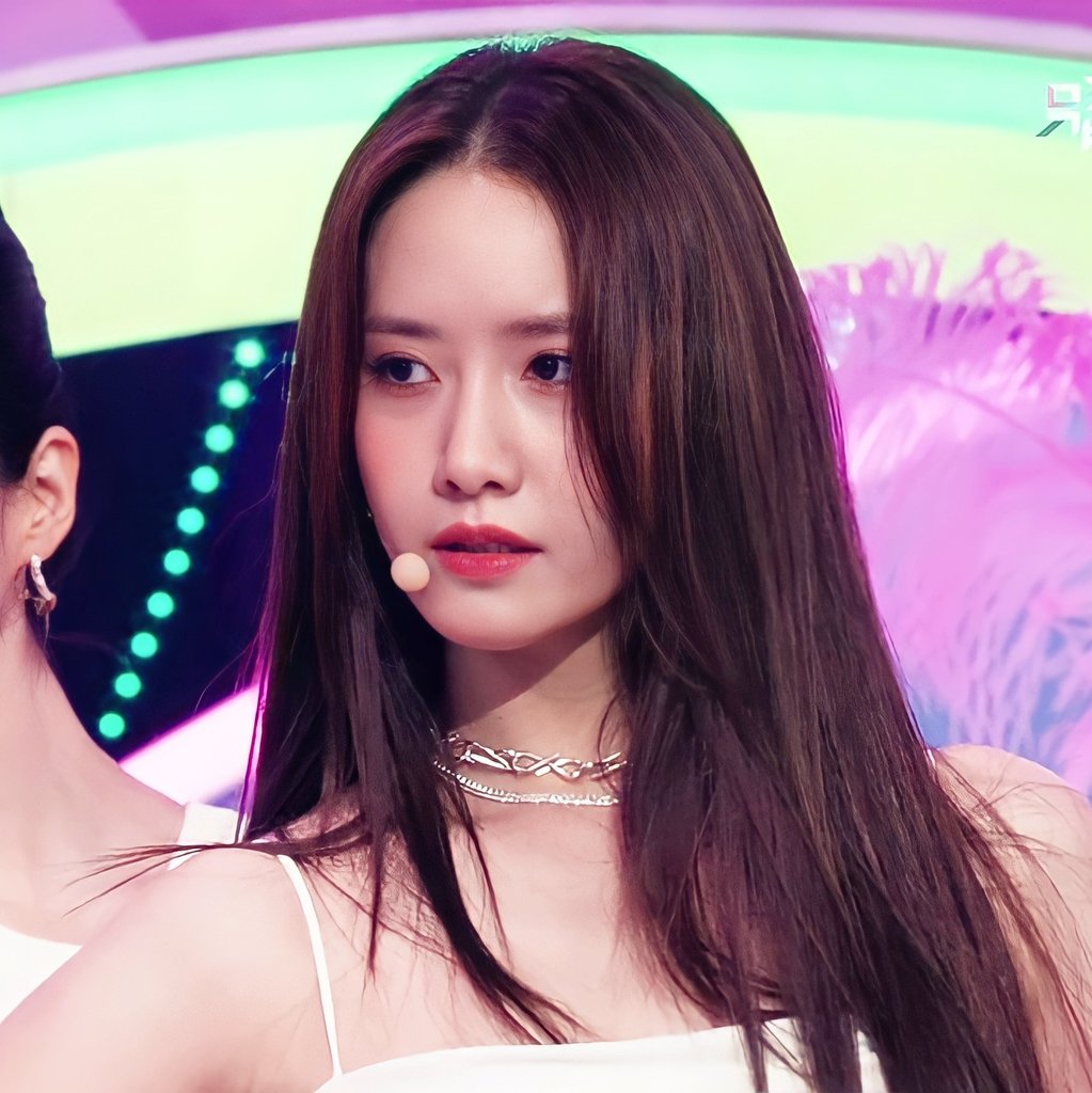 530FILE's tweet photo. a great example of perfection 🤍

#YOONA #임윤아 https://t.co/cvqjDRgmV2