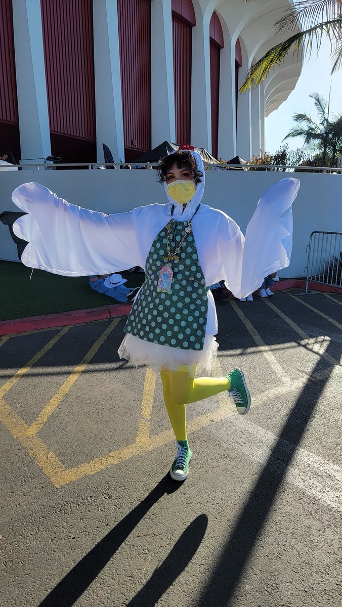 sugar__molasses's tweet photo. sveta the chicken for jeonghan the chicken🔥🐔💵
#BETHESUNinLA #bethesuntour #seventeen #carat #hiphopchicken #jeonghanchicken #checkinchicken #SEVENTEENinLA https://t.co/sirL6kpQol