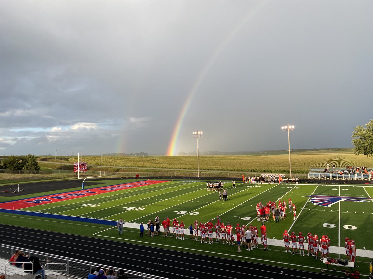 BenjaminBouza's tweet photo. The pot of gold is just right there!! https://t.co/voFdkwHk7m