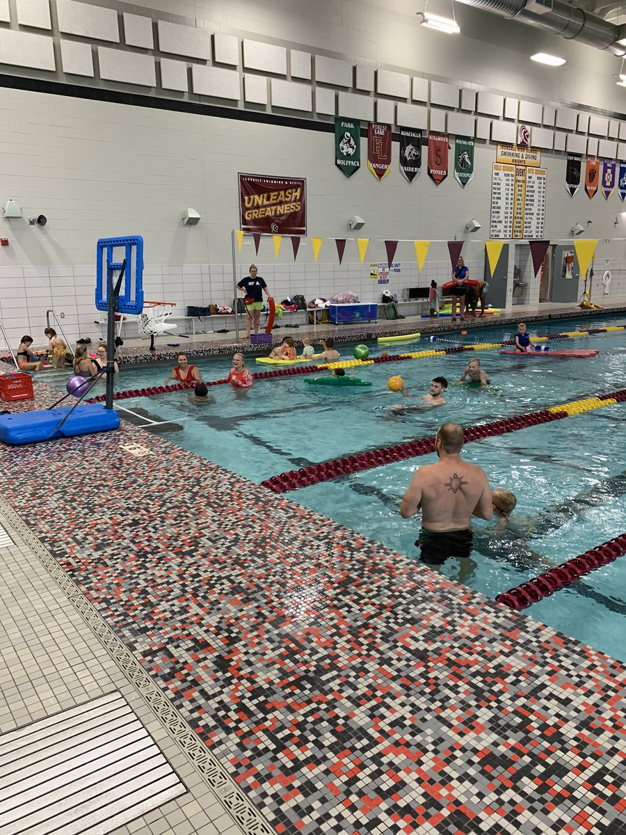 haas_stacey's tweet photo. Family swim was a “splash” today! It was so wonderful seeing teachers and their families enjoying time together at #theEdge. Looking forward to meeting all staff in just over a week! #community https://t.co/6wlEb7stzG