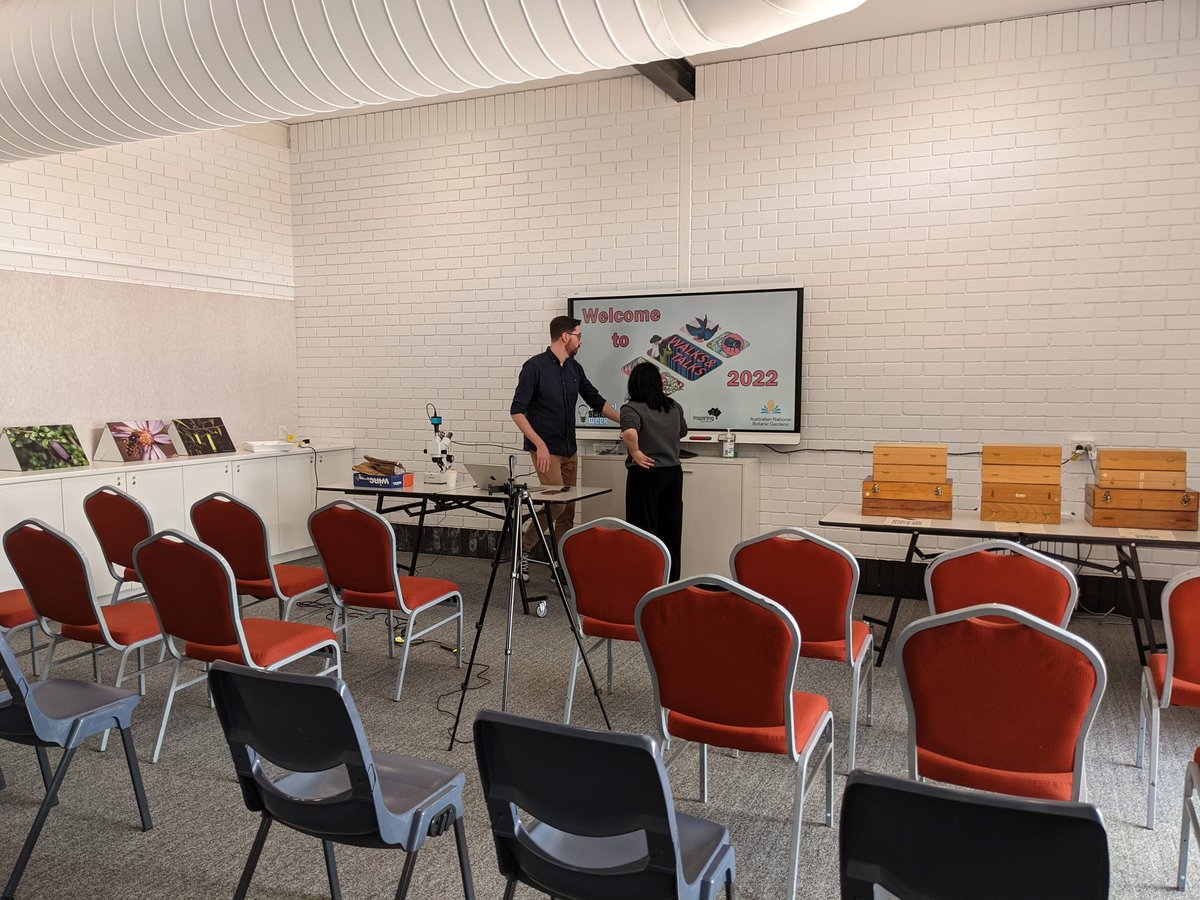Setting up for our last day of #ScienceWeek presentations. 

Can't wait to hear @lessrof2weevils talk about beetles!! 💪

<a href="/ANBG/">Australian National Botanic Gardens</a> <a href="/nswk_ACT/">Science Week ACT</a>