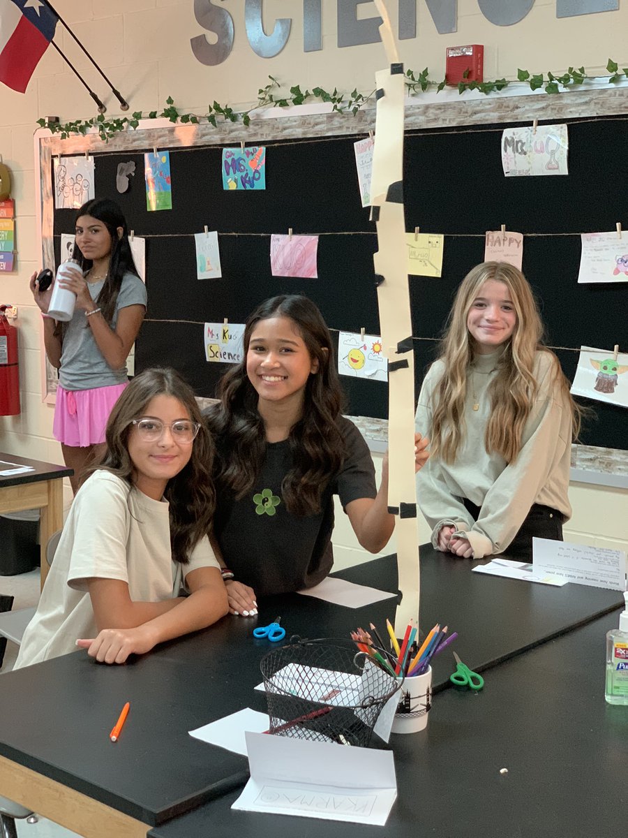KKuoScience's tweet photo. Leaning Towers of Science! #stembreak @PISDReynolds #wearereynolds #prosperproud https://t.co/tHQRkz2K0h