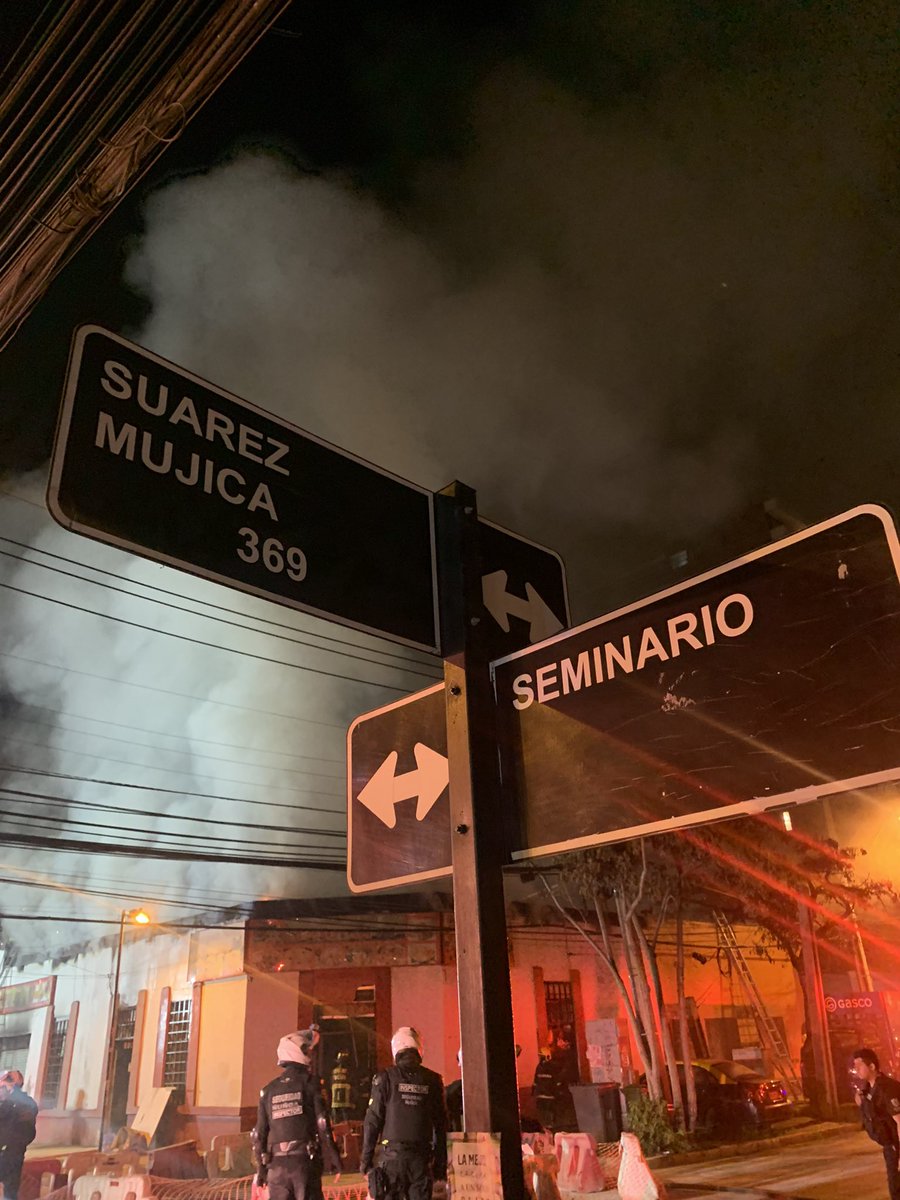 rossyfailla's tweet photo. @biobio @meganoticiascl  incendio https://t.co/V1ApYVHTQ3