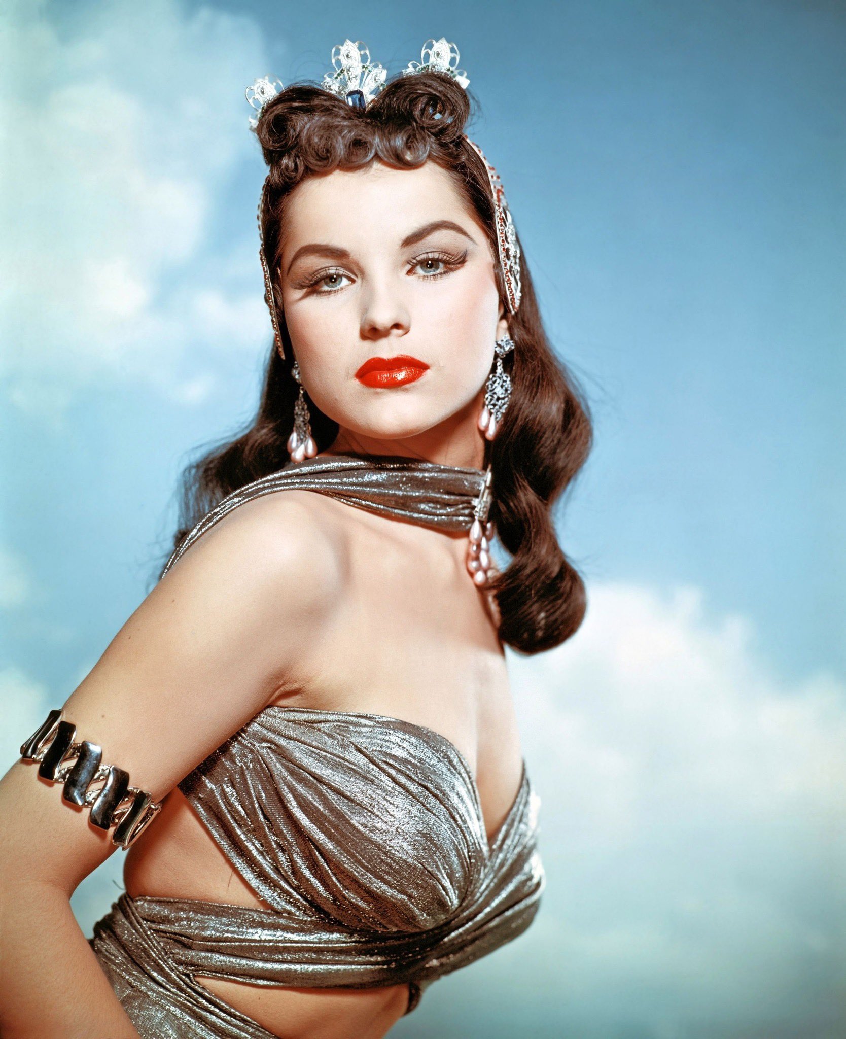 Happy birthday American actress and entertainer Debra Paget, born August 19, 1933. 