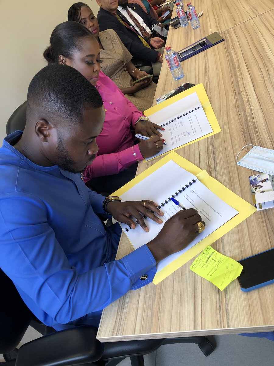 RotaryAI's tweet photo. Rotary Club of Accra-Industrial collaborates with @ugmedicalcentre  University Of Ghana Medical Center to train 200 students in CPR to help save lives .
The two entities signed an MoU to start training the first batch of 200 students for life saving purposes! #ImagineRotary https://t.co/kJSAiC006N