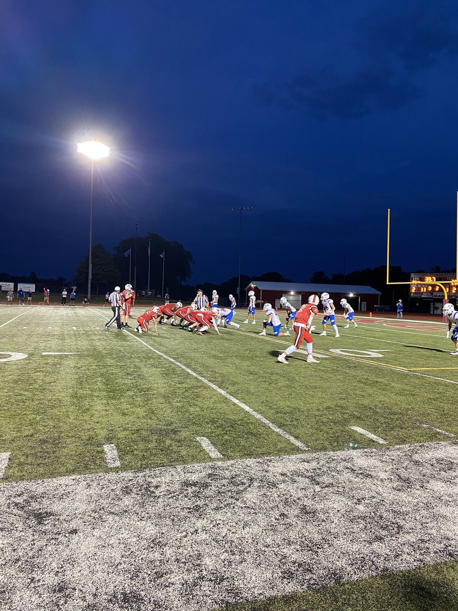 75doyle's tweet photo. Nothing like high school football πβ€οΈ #LoveForThis #EPTCinTheCommunity https://t.co/jjC5cboxOO