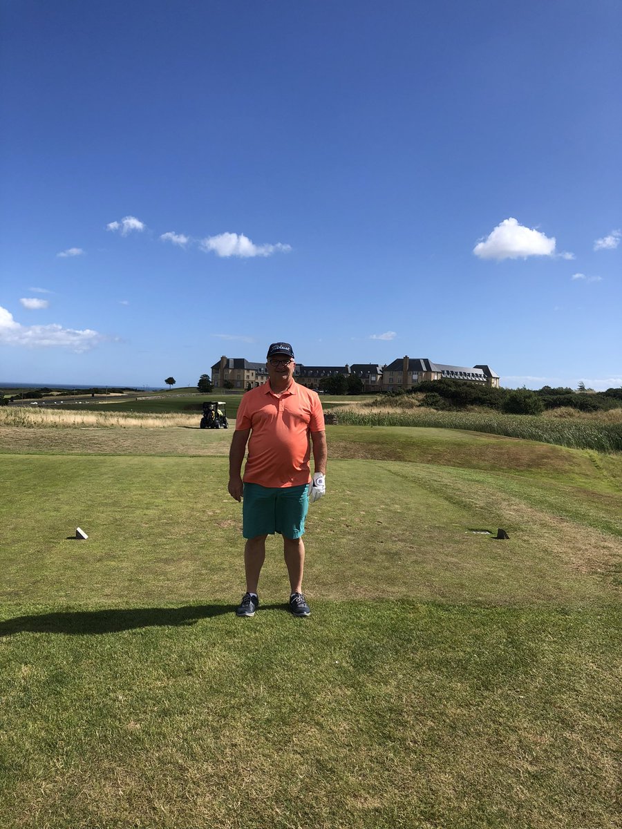 kel_con's tweet photo. Everyone plz look how cute my dad is on his Scotland trip 🥹 I love him so much. https://t.co/hRAlo7H1i9