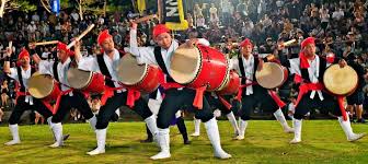 Houklea1's tweet image. 第32回名護市青年エイサー祭り開催&amp;amp;#x203c; okinawa-hotelhouklea.com/?p=762 @Houklea1より 
🌺アパートメントホテル🌺HOTEL　HOUKLEAへ💁‍♀️👘めんそーれー🎆　ご予約お待ちしております💕