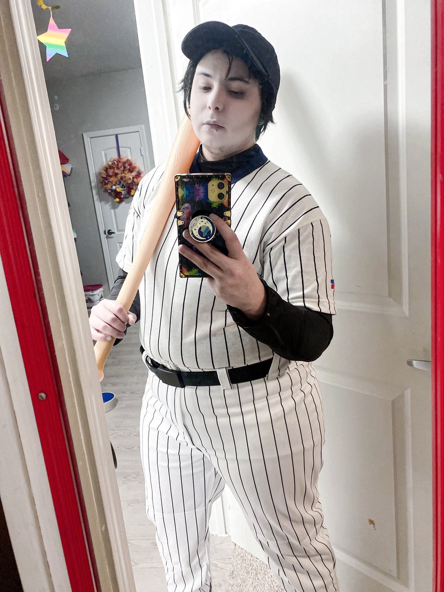 dustlingcosplay's tweet photo. Talk about a blast from the recent-ish past. Batter isnβt the first OFF cosplay Iβve done, but damn is he the better one. Iβm glad I get a chance to represent this amazing game again. #OFFgame #horrorgame #OFFbatter #horrorcosplay #OFFcosplay #sanjapan2022 #sanjapan13 https://t.co/usgOPzrU0n