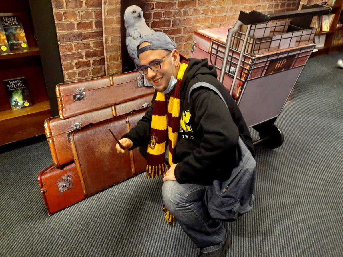 lectoruniversos's tweet photo. Por fin me llegó mí #carta del #colegio #Hogwarts de #Magia y #Hechiceria te adoro #JKRowling @jk_rowling https://t.co/tsAZenmWqe