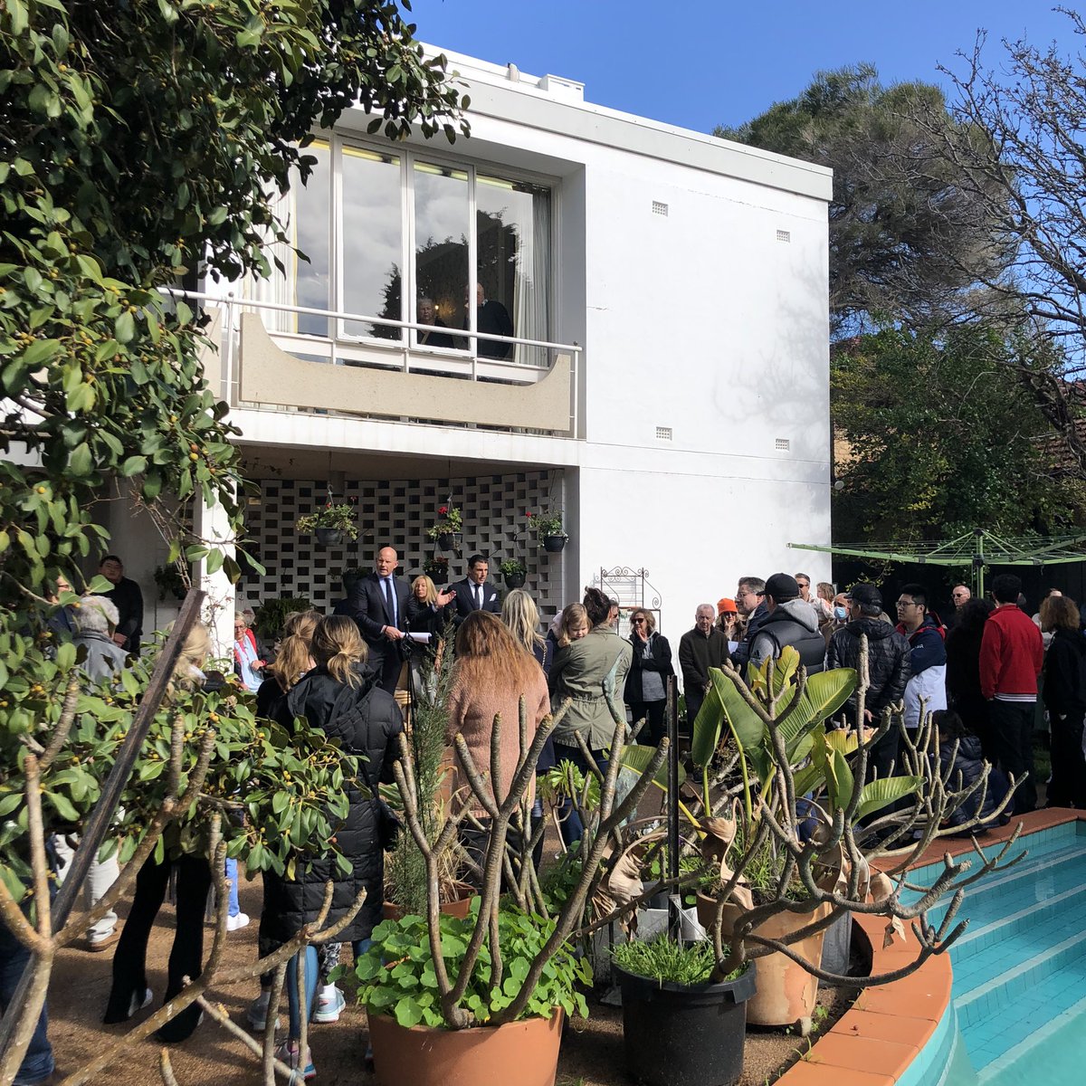 woledgehatt's tweet photo. 344 Beach Road Beaumaris
Bruce/Pillios #MarshallWhite
Quoted $4.0-4.3m
Opening $3.9m
On market $4.5m
Bidders 4
Sold $4.6m

#woledgehatt #propertynews #melbRE https://t.co/7j0BfUBGB5