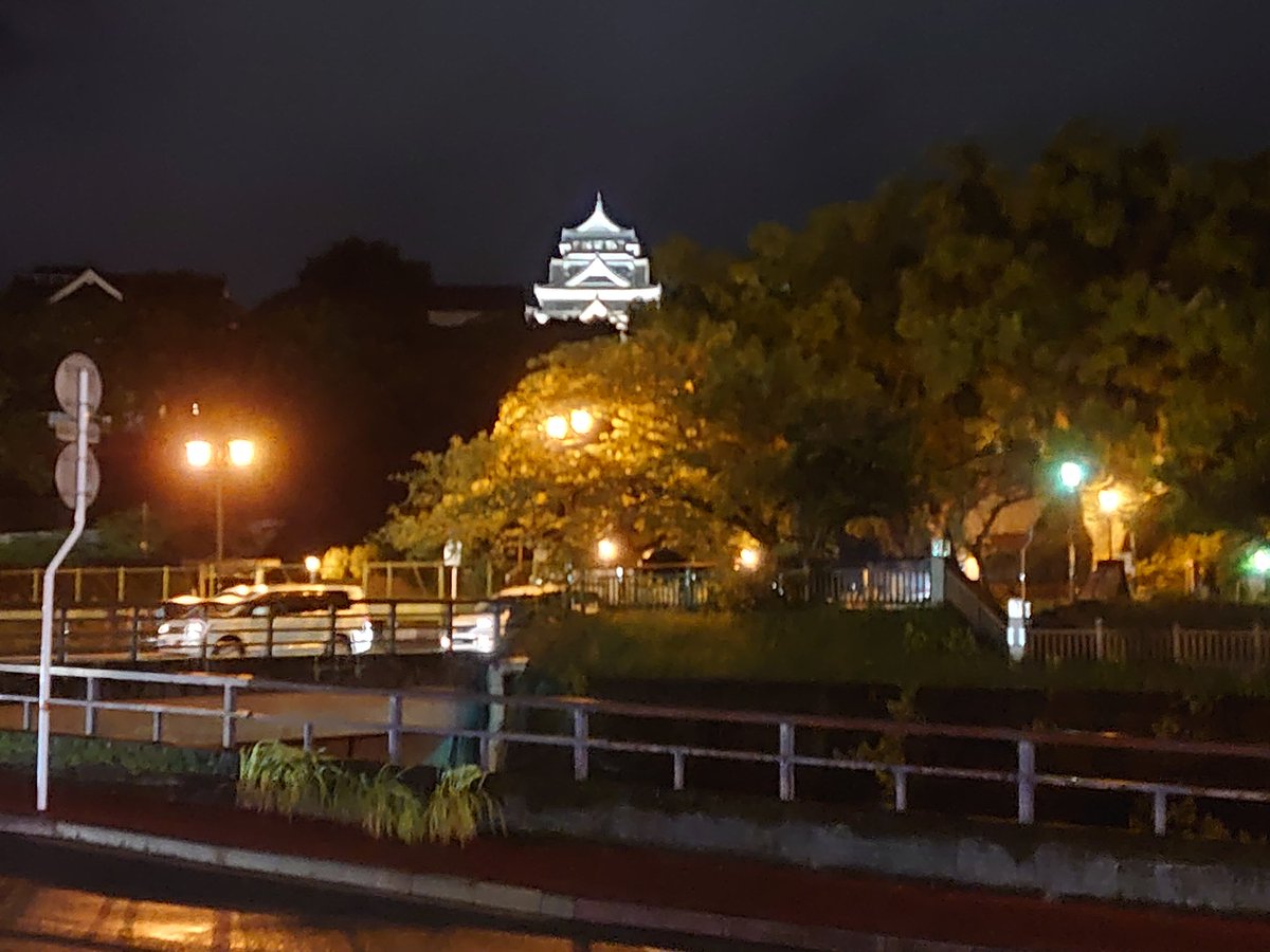 kiyo_GS's tweet photo. 夜の熊本城 https://t.co/h81QK6aJEX