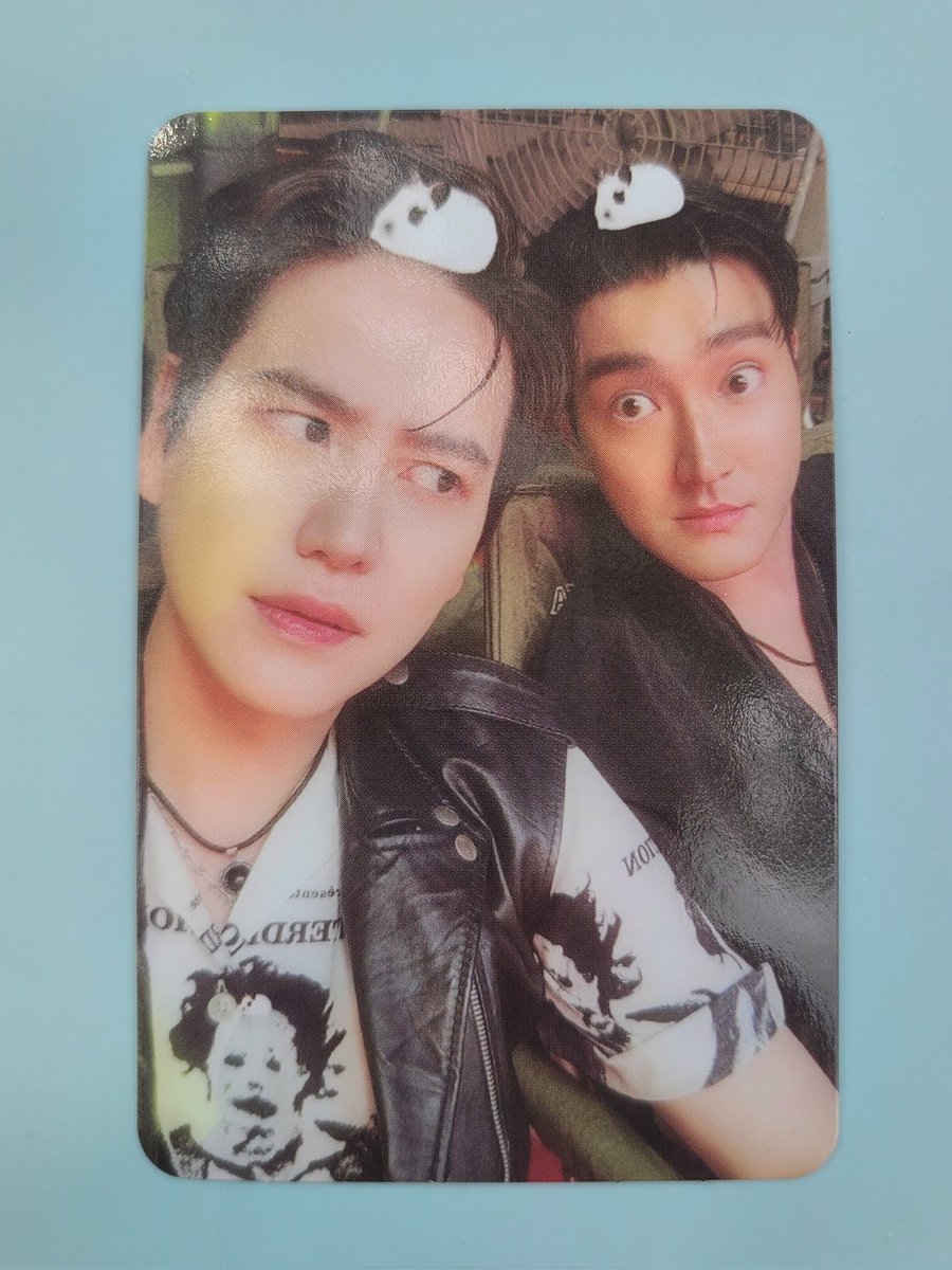 zzangx2fan's tweet photo. 겟또💙🤨😯👍 https://t.co/jEd2sEml37
