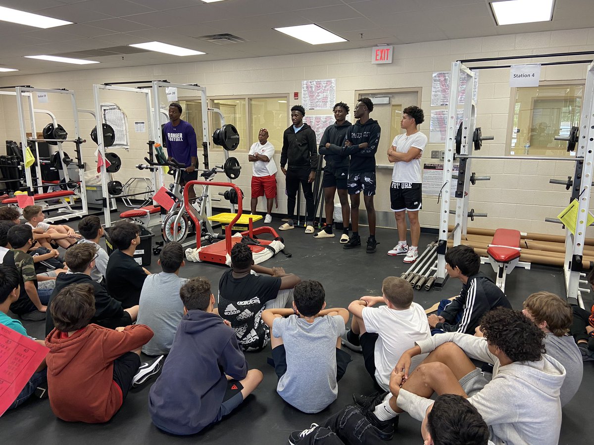 CTHS_RangersFB's tweet photo. Great job by these young men spreading the truth about being a multi-sport athlete. #WWW @CTHS_Hoops https://t.co/Hearv8tjqL