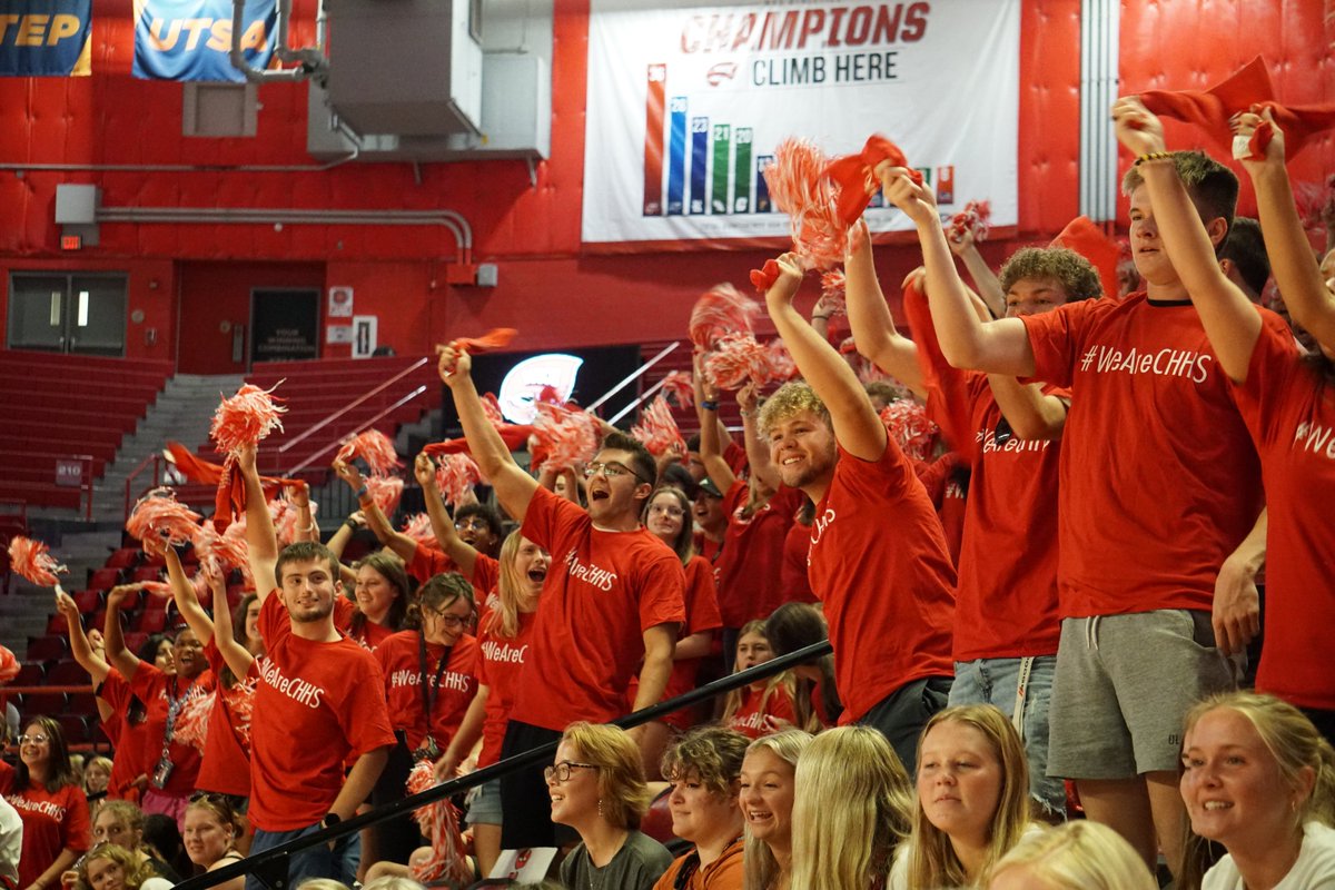 WKUMASTERPlan's tweet photo. Stand up and cheer, stand up and cheer for dear old Western! #TopperTraditions #wku #wku2026 #wkumasterplan https://t.co/nFPsdZXL8d