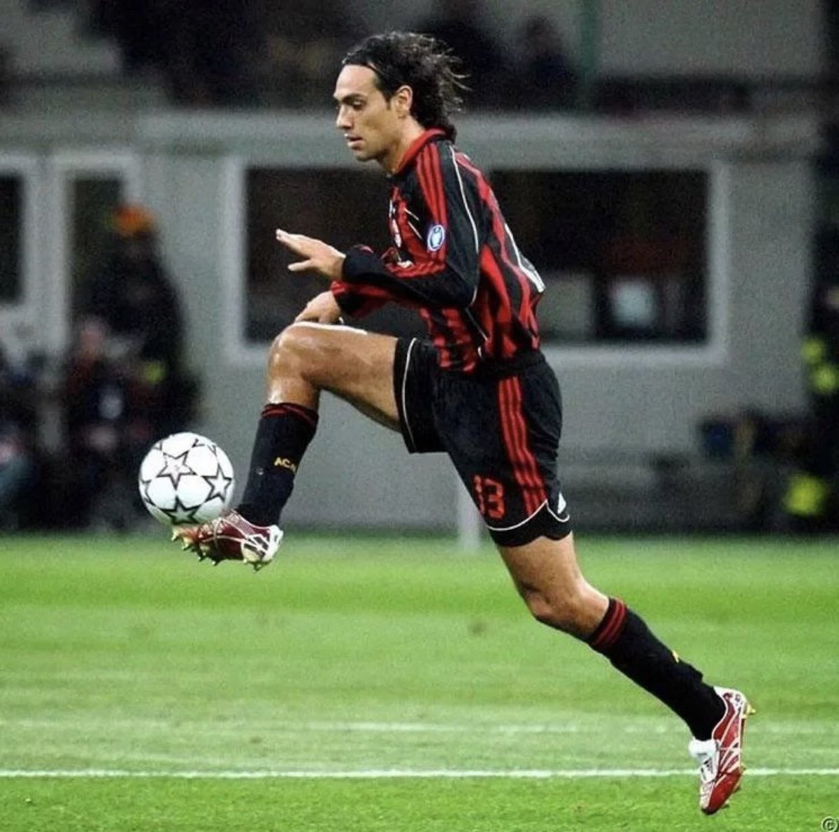 Milanista1899_'s tweet photo. 𝙀𝙡 𝘼𝙧𝙩𝙚 𝙙𝙚 𝙙𝙚𝙛𝙚𝙣𝙙𝙚𝙧. 𝙈𝙖𝙚𝙨𝙩𝙧𝙤. 

𝐃𝐨𝐧 𝐀𝐥𝐞𝐬𝐬𝐚𝐧𝐝𝐫𝐨 𝐆𝐢𝐨𝐯𝐚𝐧𝐧𝐢 𝐅𝐚𝐜𝐜𝐮𝐭𝐢𝐨 𝐍𝐞𝐬𝐭𝐚. ❤️‍🔥 https://t.co/yo7EASVo7q