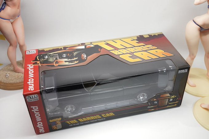 これを衝動買いと言わずしてなんと言うのかthe King of 衝動買い。映画『ザ・カー』のカー。1/18スケール。リンカーンコンチネンタルMk-IIIが化けた物らしい。コワイデスネーオソロシイデスネー 