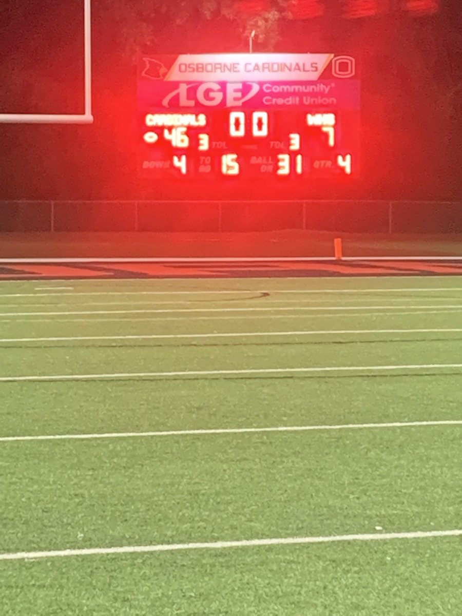 osbcardinals's tweet photo. Final… @osborne_fb WINS against Woodstock! #Grit @CCSD_AD @mdjonline @rlosbornehs https://t.co/UKsfQpKJjd