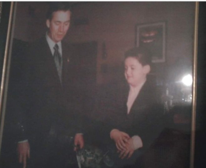 LADYALEXANDRIA's tweet photo. Going through my youngest #Metis Boy's efforts to save the #Environment and promote #EarthDay. At age 8 mentioned in #Manitoba Legislative Assembly. He had a presentation and donated a tree to city of #Winnipeg. Met with the then Premier #GaryDoer and Mayor Glen Murray. https://t.co/o2kKPSr28l