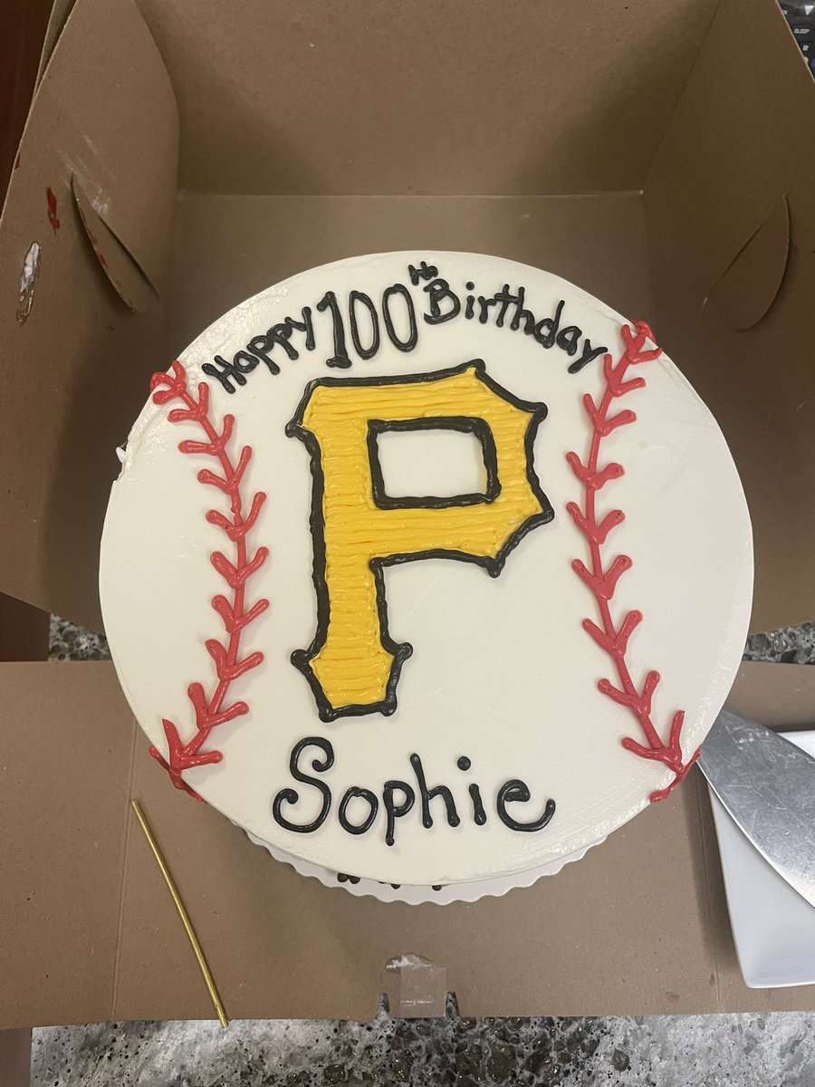 lyssmw's tweet photo. @Pirates thank you for inviting Sophie to a game! Couldn’t imagine a better way to celebrate 100! Tim was the best!! ⚾️ https://t.co/SY5aJmDKxR