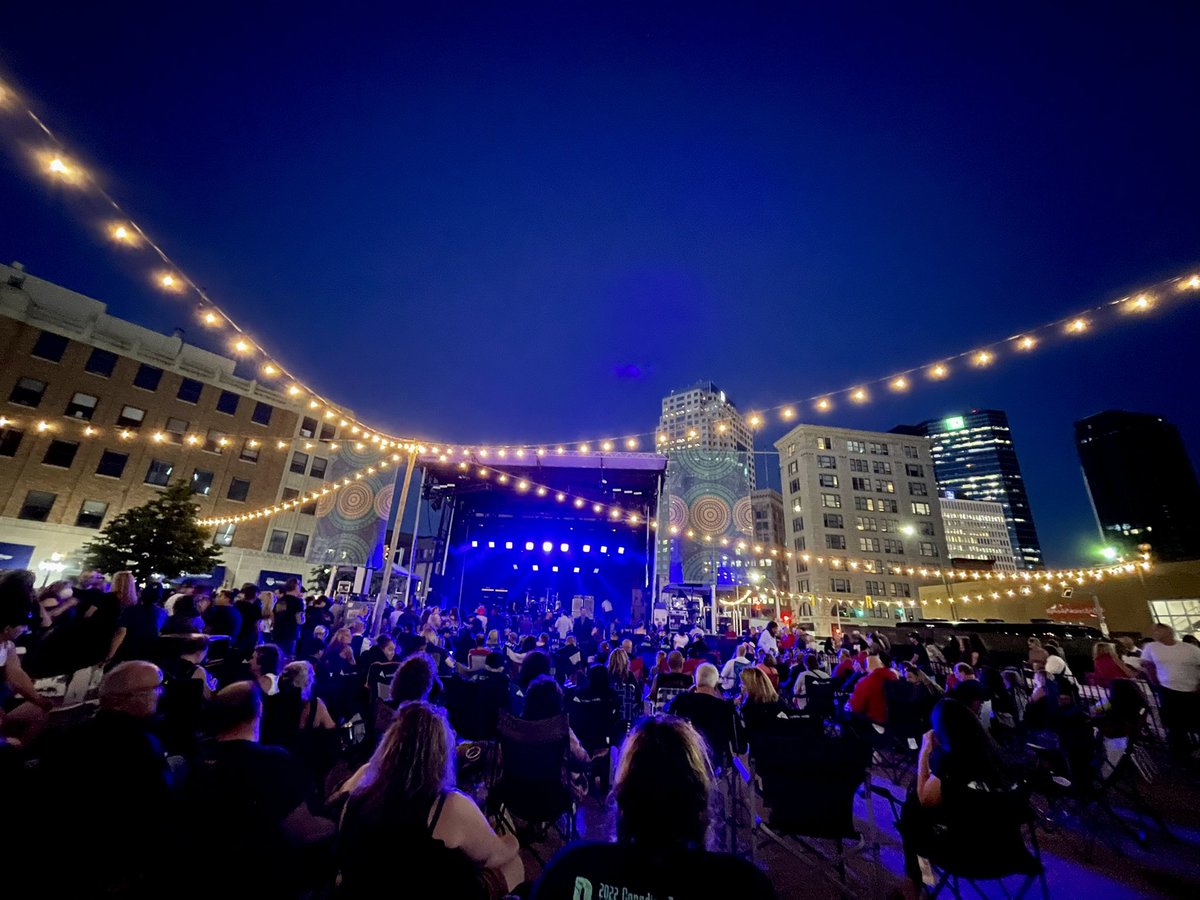 Waiting on #nazareth #theburtblockparty #summer2022