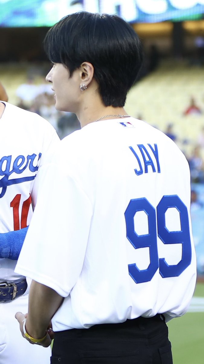 JAY PHOTO] ENHYPEN LA Dodgers First Pitch for the Korean Heritage