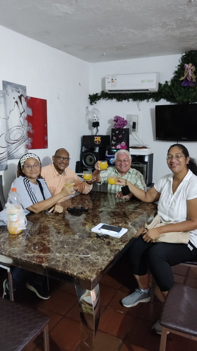 Luis Córdova tweet media