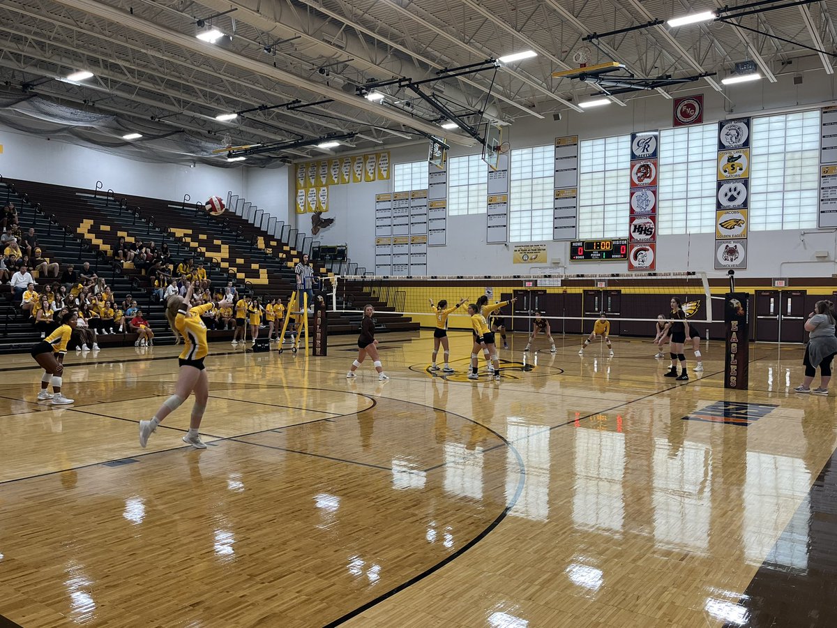 HDJ_Athletics's tweet photo. Thank you to all who came out to support our students at Brown and Gold Night! https://t.co/2NH4IDU4rZ