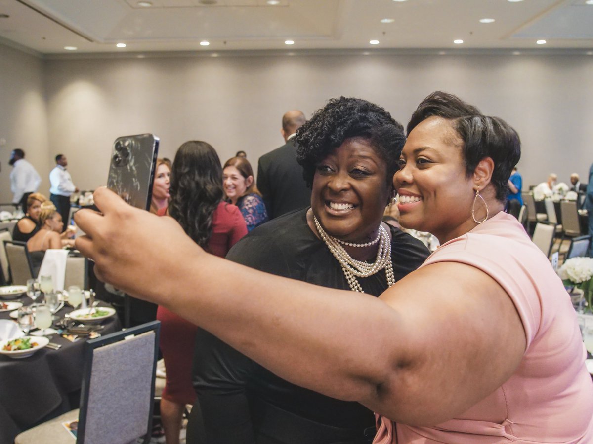 Welcome to our cohort of 15 Leading Men Fellows beginning their journey this fall. Thank you <a href="/GreenLightATL/">GreenLight Fund Atlanta</a> - 50+ philanthropic investors supporting a cycle of success for our scholars. @TheLiteracyLab