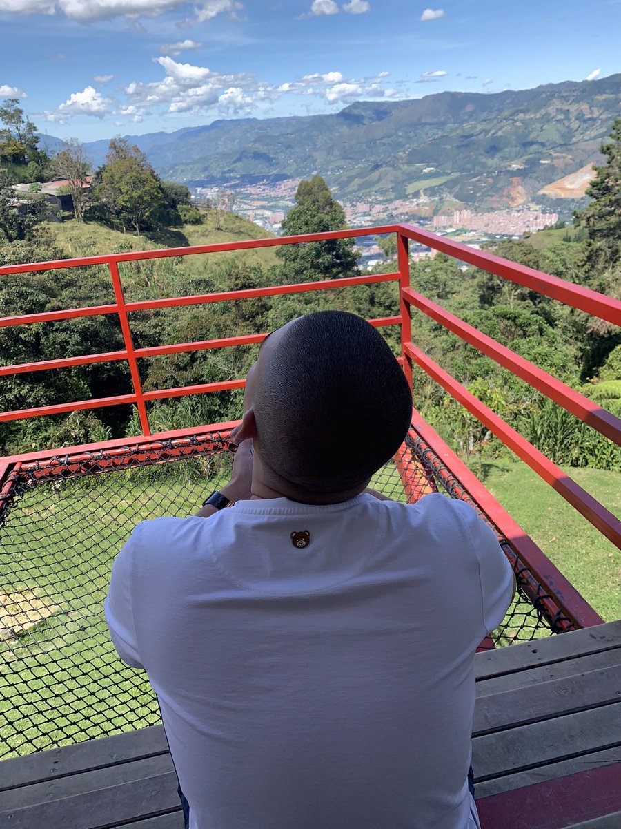 andy_velez23's tweet photo. 🍃🧘🏻💯🌤 https://t.co/RMr0oOorBX