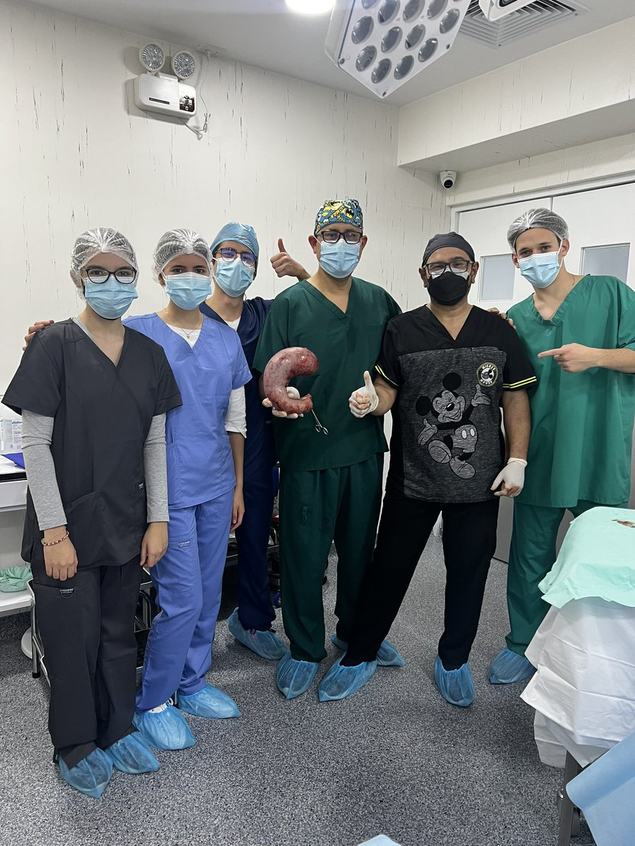 draldoayvar's tweet photo. Enseñar, es aprender dos veces #upc #medicina #cirugiabariatrica #mangagastrica #obesidad #cirujano #proudtobeFACS https://t.co/BEtXSl4oAr