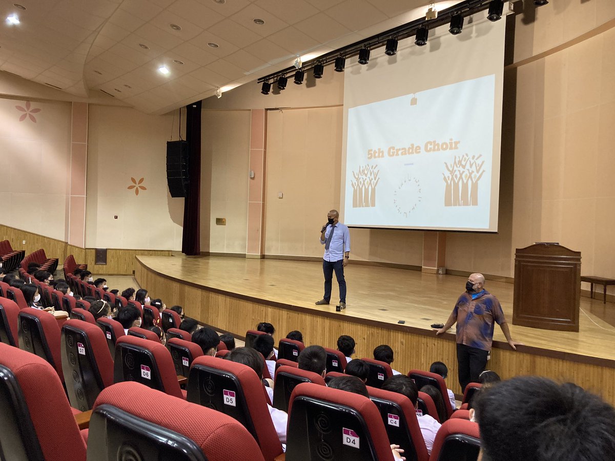 MrToddMusic's tweet photo. Meeting new 5th graders and helping them make their choice of music ensemble with @ManFranjar and Mr. Vest! Lots of great questions and excitement #kisj https://t.co/EqJyyYCb3U