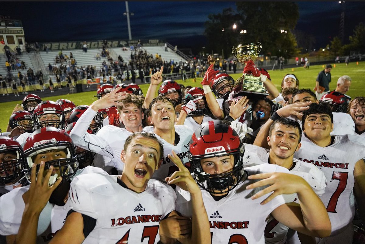 They played our song but didn’t have the smoke!🔥🏆 44 to 0