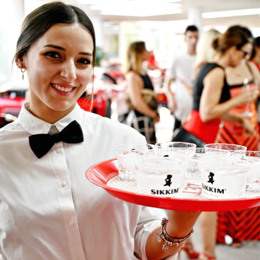 SikkimGin's tweet photo. π© Imagen del evento #Ferrari en #Marbella Spain, #Malaga la exclusividad en forma de #gintonic
#gincollection #collection #luxury #events #beachclub #club #sunset https://t.co/PyZ1DjznT6