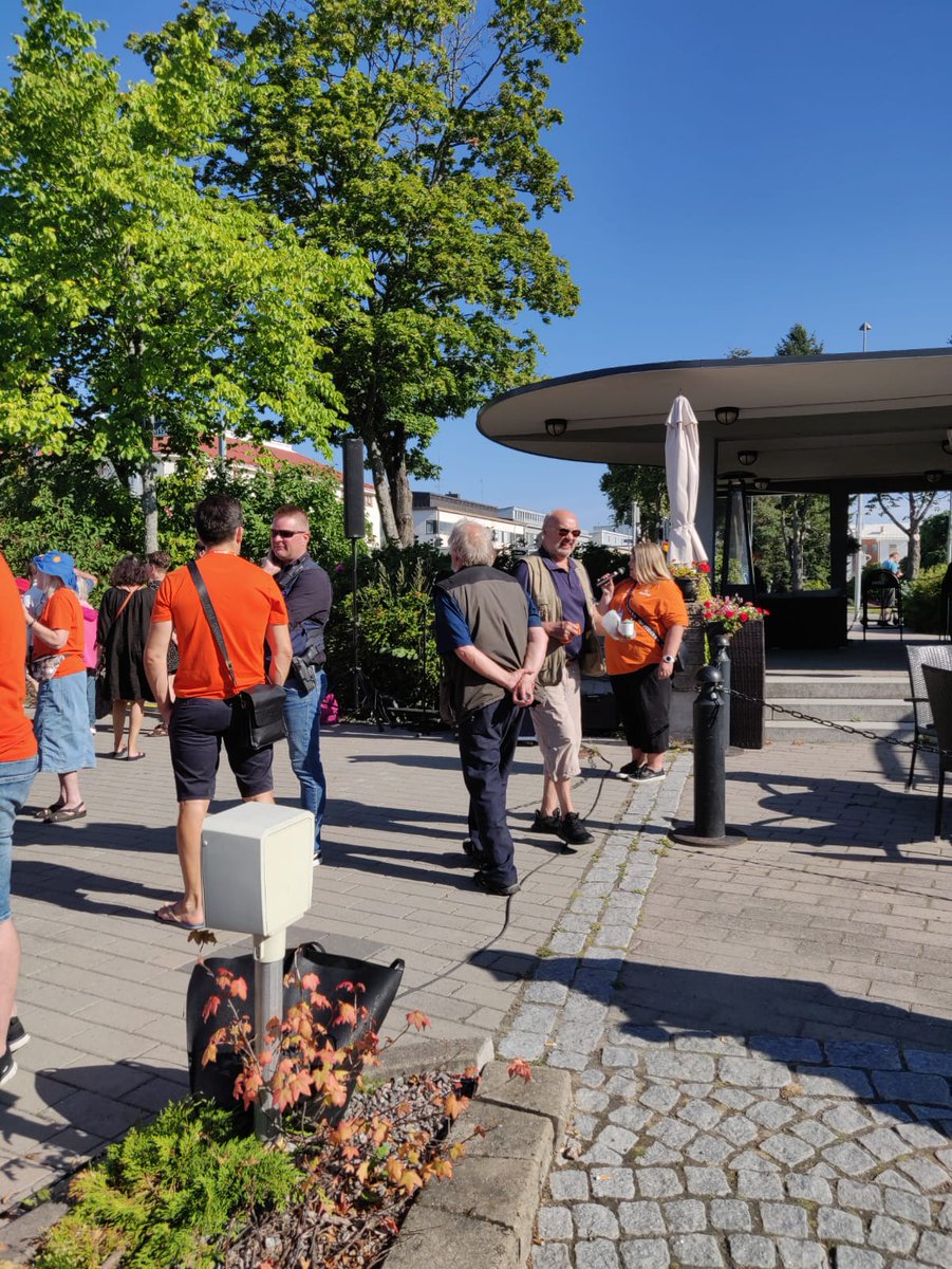 Imatrankaupunki's tweet photo. Hyvää Imatra-päivää! Aurinkoinen ja lämmin sää juhlistaa kanssamme Matkailua 250 vuotta-teemalla vietettävää päivää. Ohjelmaa on runsaasti koko päivän ajaksi, tervetuloa! 
#Imatrapäivä #matkailua250vuotta #imatra https://t.co/QA3hORKn1X