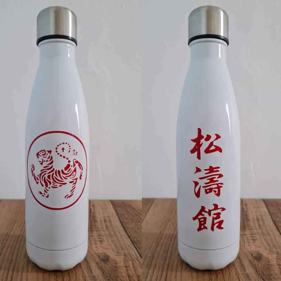 Hokushin_Karate's tweet photo. A variety of drinks bottles will be available soon from your Hokushin instructor. They look amazing 👏 😍
https://t.co/yw92EwEhd3
#karate #glasgow #hokushinkarateacademy #JSKA https://t.co/OZD3hJgmCW