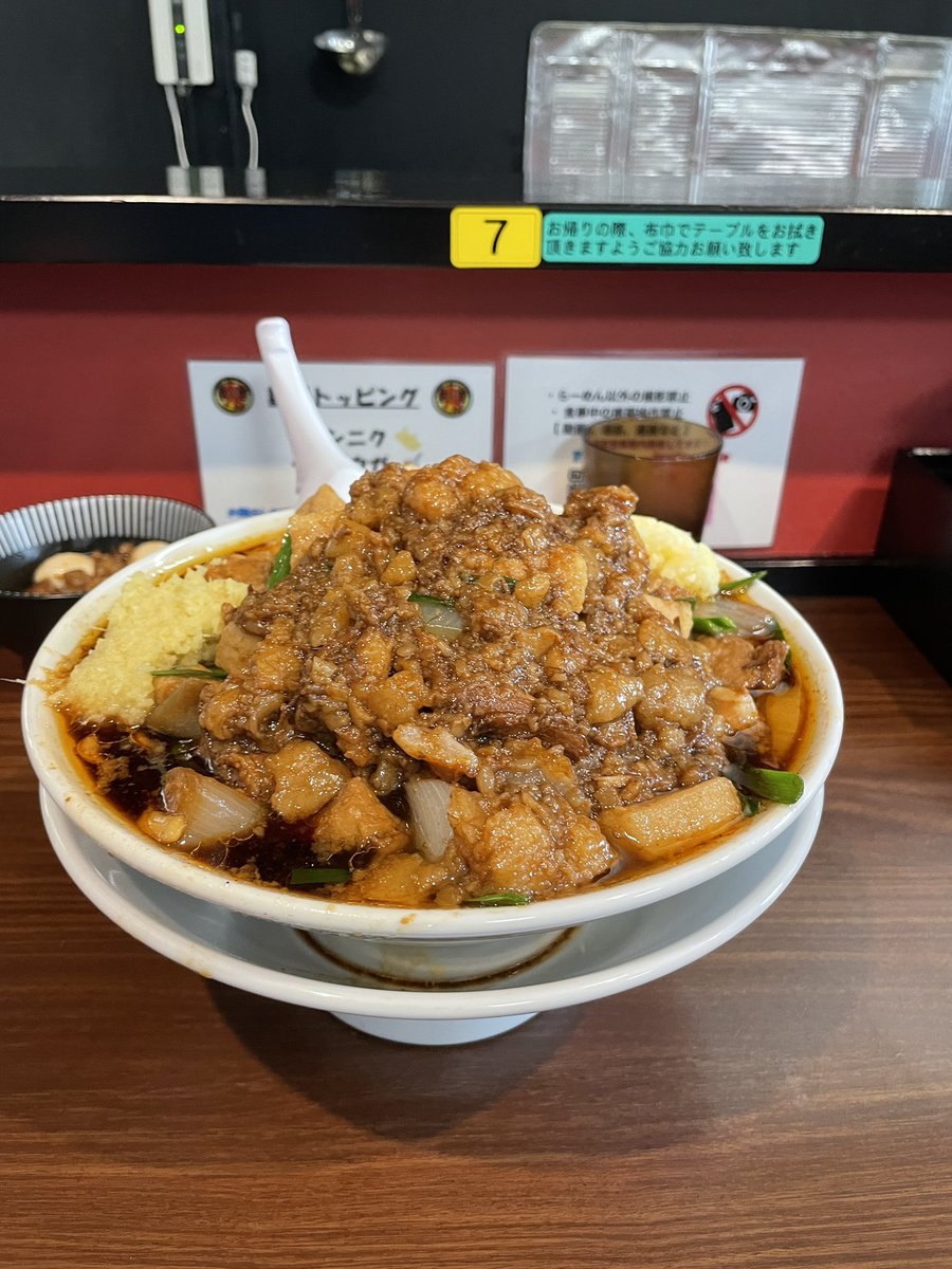 bokun048's tweet photo. @Pyon_chi_ 俺はうまいもんばっか食ってきた！ https://t.co/VdS88iq1h7