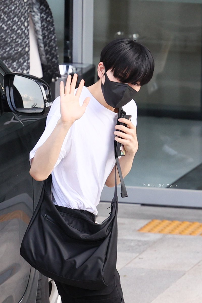 photobytoey's tweet photo. 220820 

#JUNKYU #준규 #ジュンギュ @treasuremembers #photobytoey https://t.co/18GqdJg121