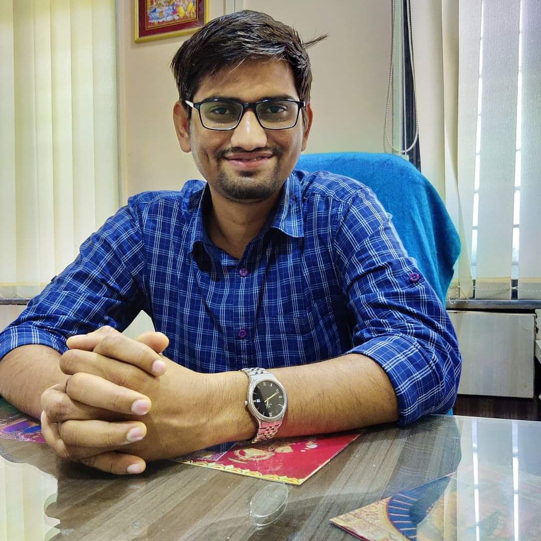 ramkokateSpeak's tweet photo. Change your plan but Never change the Goal...
"उद्या दि.२१ ऑगस्ट २०२२ रोजी होणाऱ्या राज्यसेवा पूर्व परीक्षेसाठी हार्दिक शुभेच्छा 📚✍️"
#MpscRights🇮🇳 https://t.co/euCH37vOAN