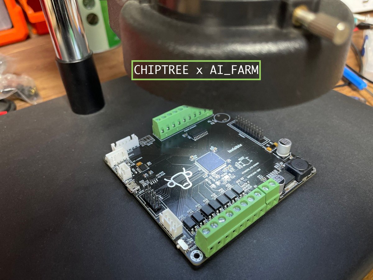 longkimkhorn1's tweet image. First robotics factory FARM in Cambodia
We make robots and PCB board chip. 
#aifarm #roboticsfactory #alivingcode