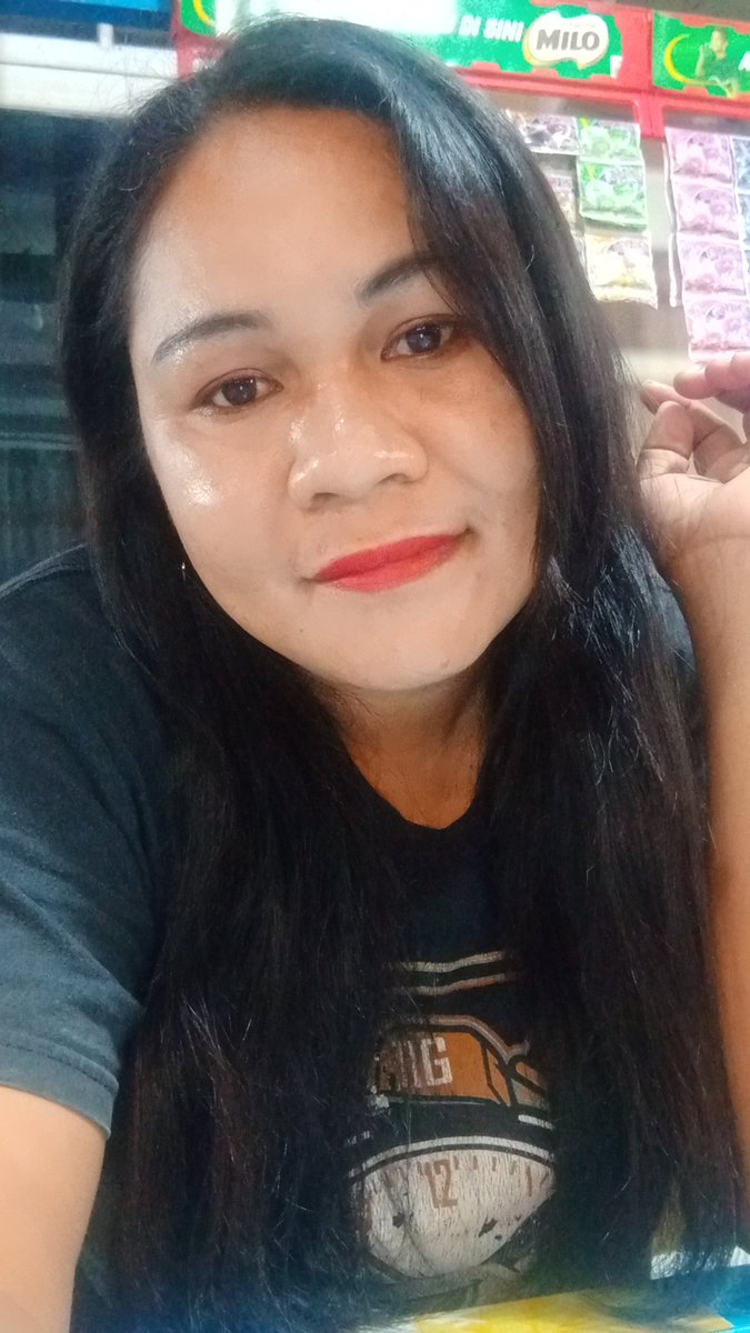 emi_ratu's tweet photo. Hai....mat siang🥰 https://t.co/reldbLy1XG