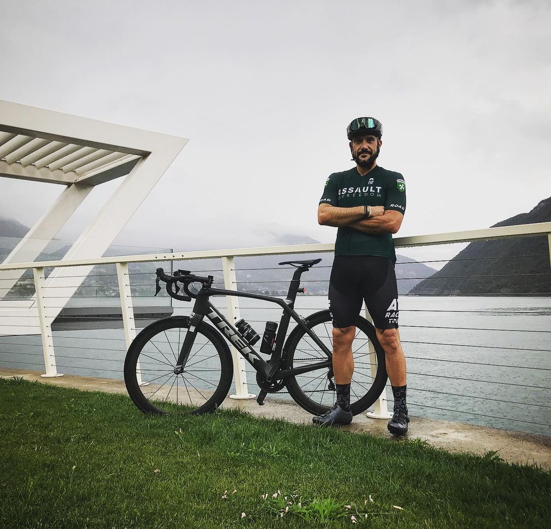 frolic_cycling's tweet photo. I+My Bike+Roads = LOVE.
#cycling #stravacycling #giantbikes #gianttcr #mtblife #Ilovecycling #pedaljourneys #wymtm #roadcycling #instacycling #stravaphoto #cyclingshots #cyclingpics #fitness #cycle #strava #pedaling https://t.co/tCj9oGDcmV